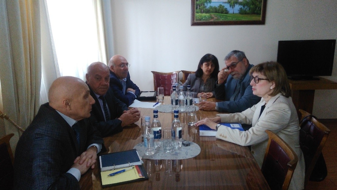 MEETING IN THE CONFEDERATION OF TRADE UNIONS OF ARMENIA